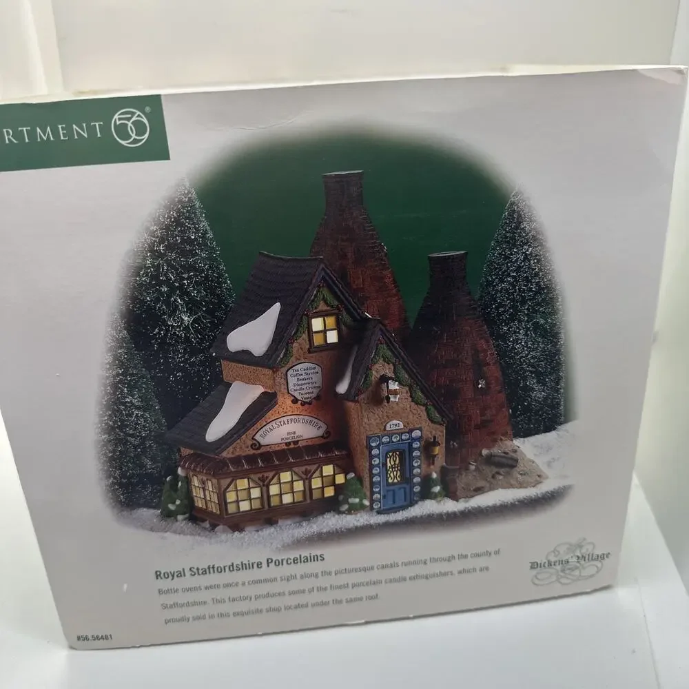 Department 56 Dickens Village Royal Staffordshire 58481 Retired 2002 Christmas